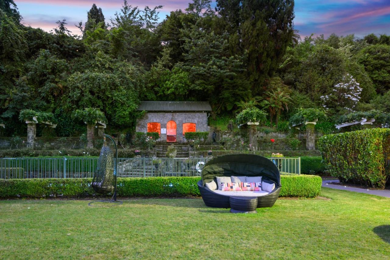Black Swan Lakeside Boutique Hotel Rotorua Eksteriør billede