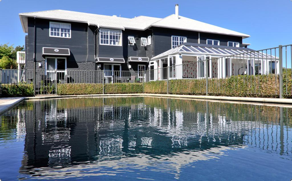 Black Swan Lakeside Boutique Hotel Rotorua Eksteriør billede